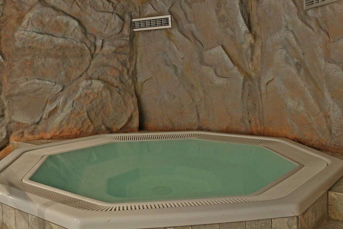 Wellness – vířivka (whirlpool)